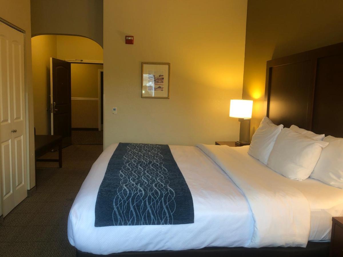 Comfort Inn & Suites Ukiah Mendocino County Luaran gambar
