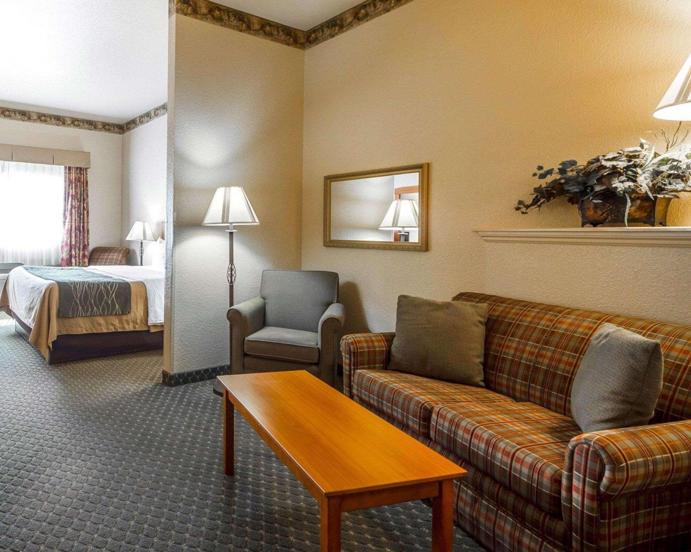Comfort Inn & Suites Ukiah Mendocino County Luaran gambar