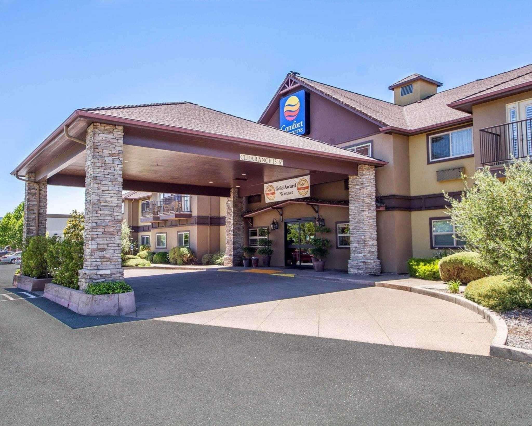 Comfort Inn & Suites Ukiah Mendocino County Luaran gambar