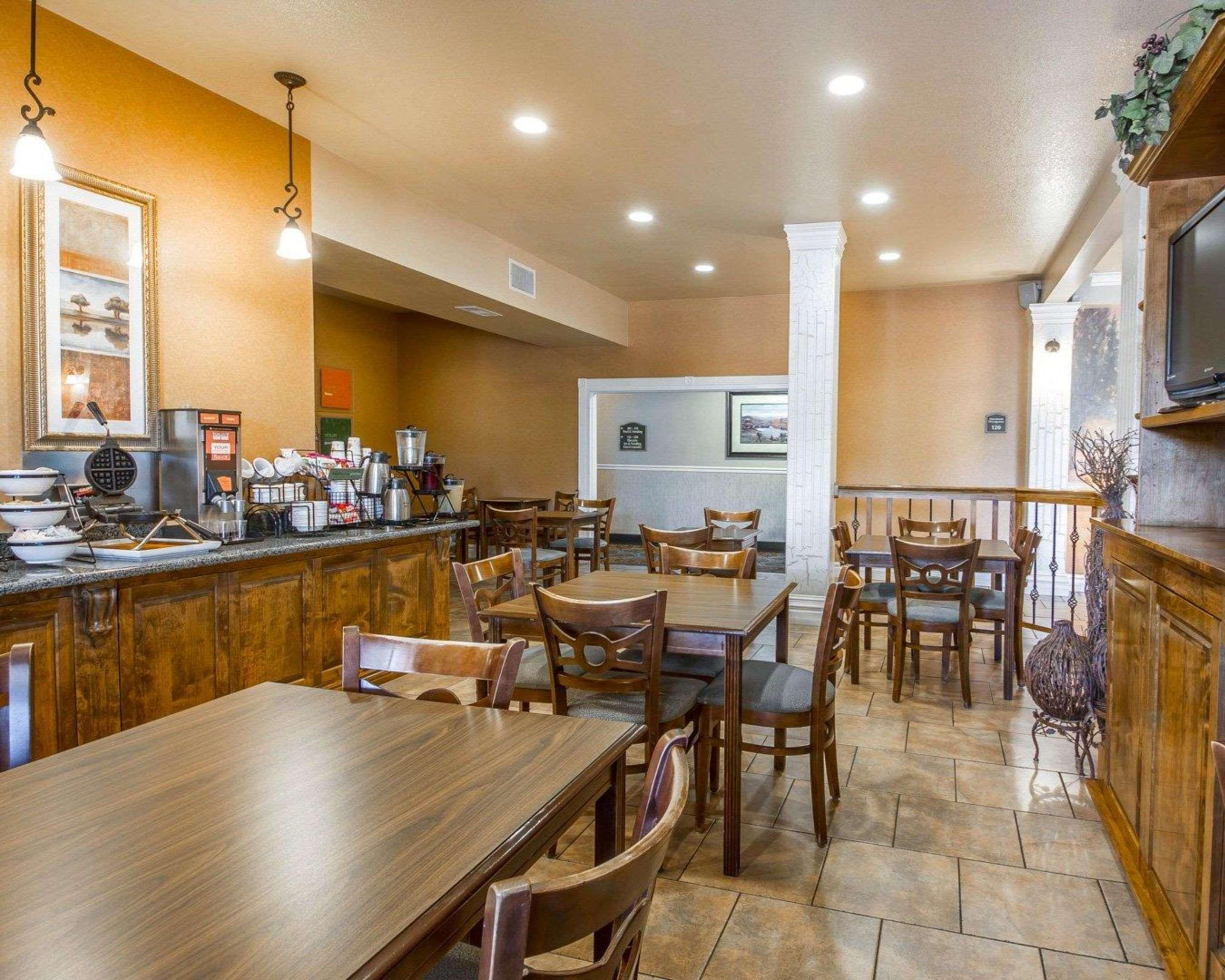 Comfort Inn & Suites Ukiah Mendocino County Luaran gambar