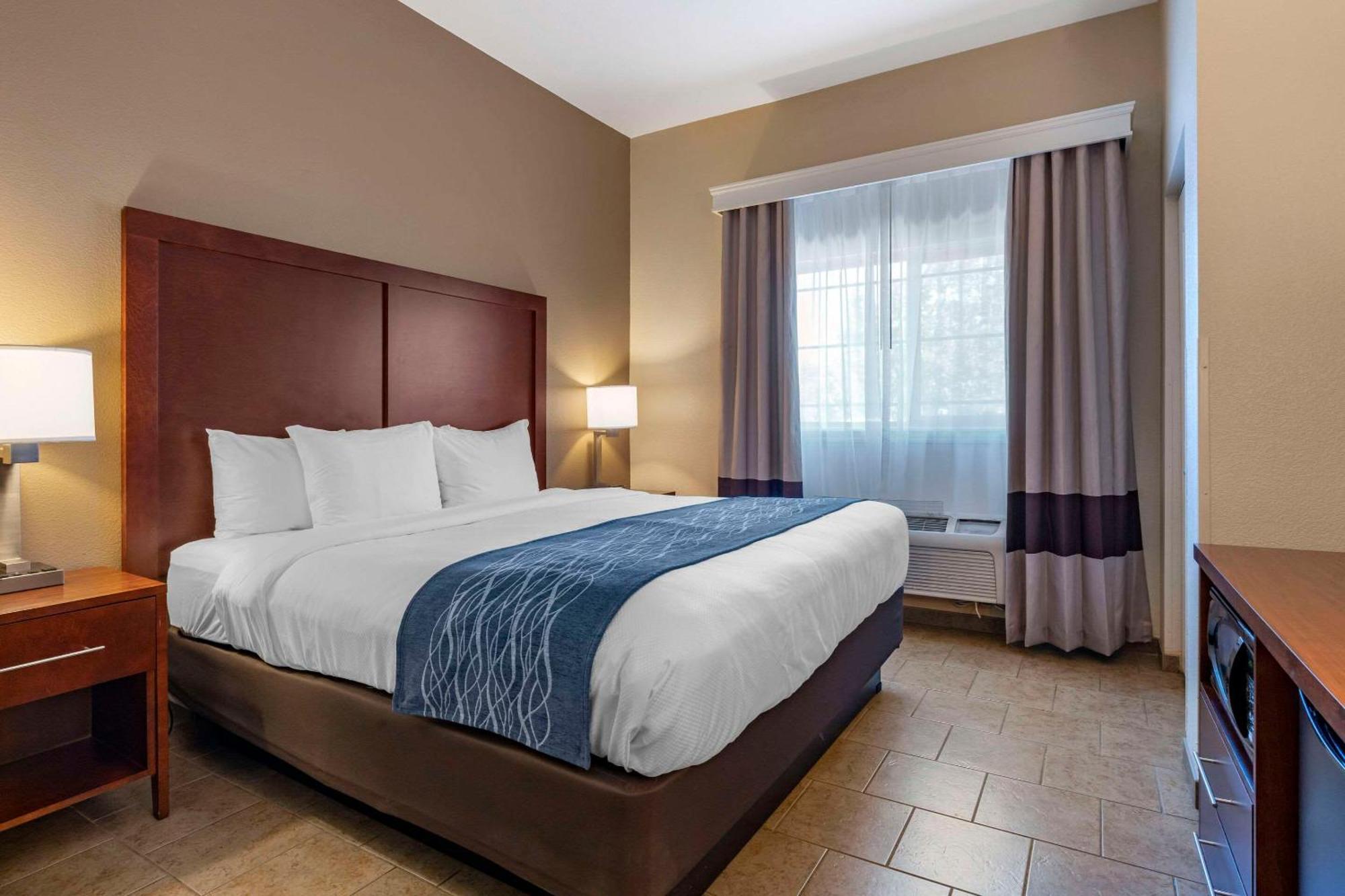Comfort Inn & Suites Ukiah Mendocino County Luaran gambar