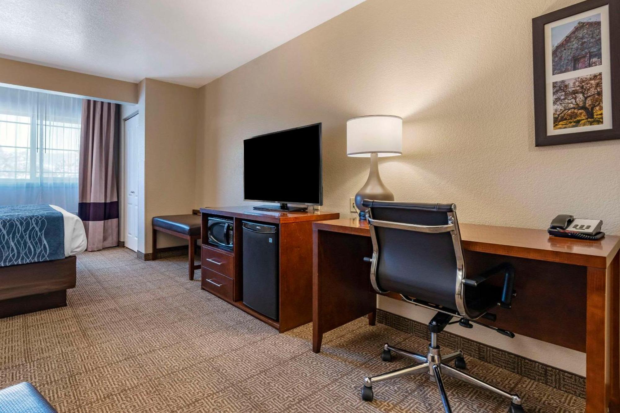 Comfort Inn & Suites Ukiah Mendocino County Luaran gambar