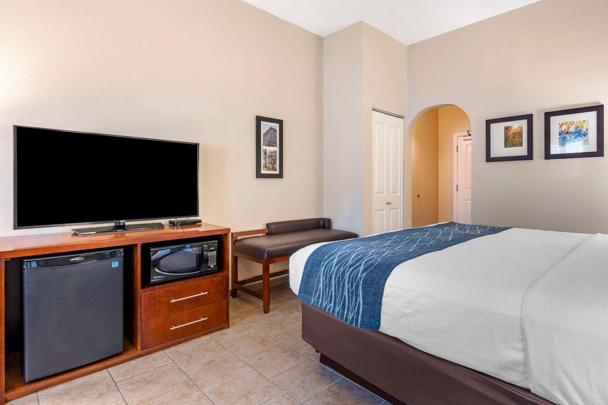 Comfort Inn & Suites Ukiah Mendocino County Luaran gambar