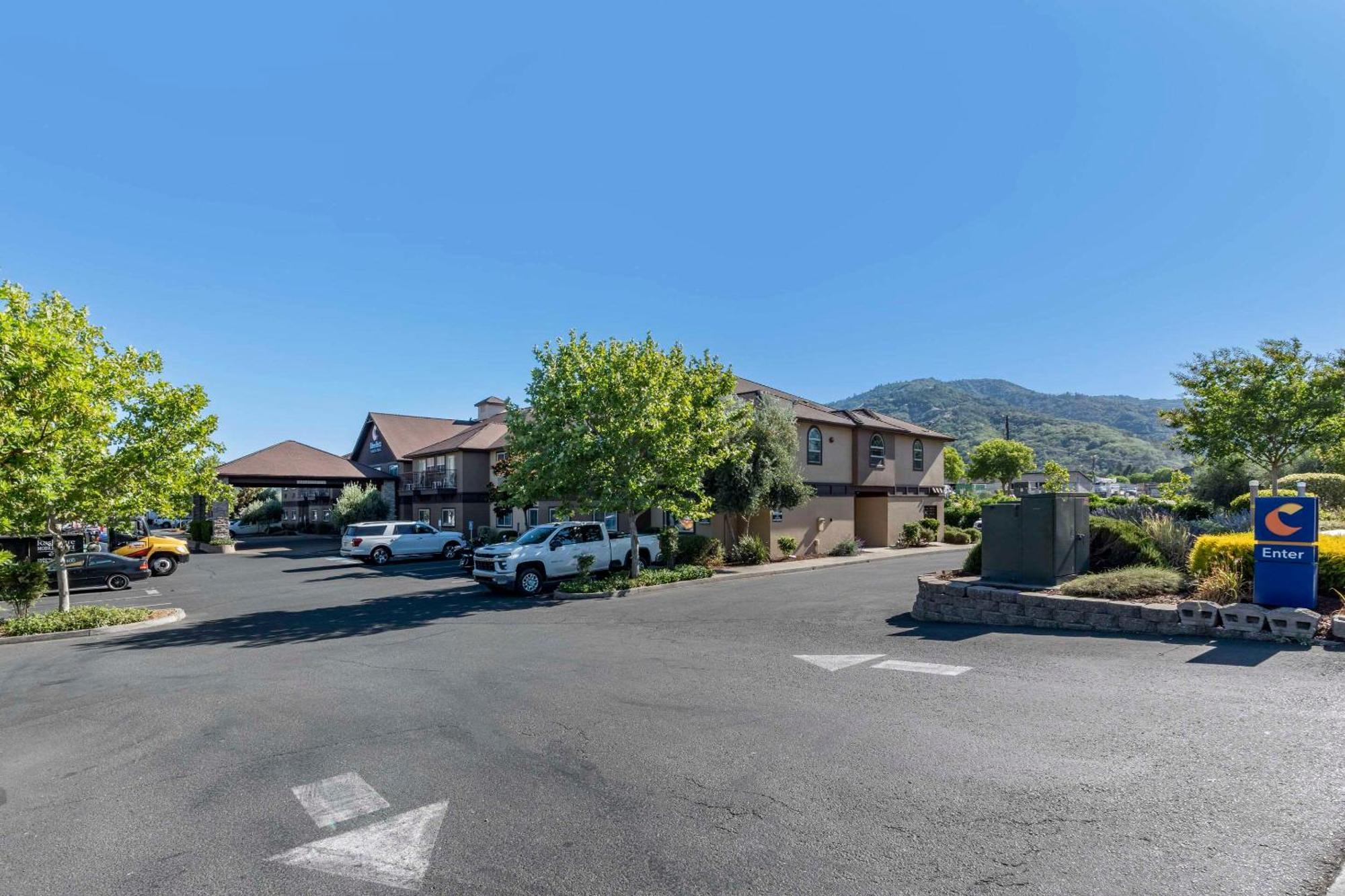 Comfort Inn & Suites Ukiah Mendocino County Luaran gambar